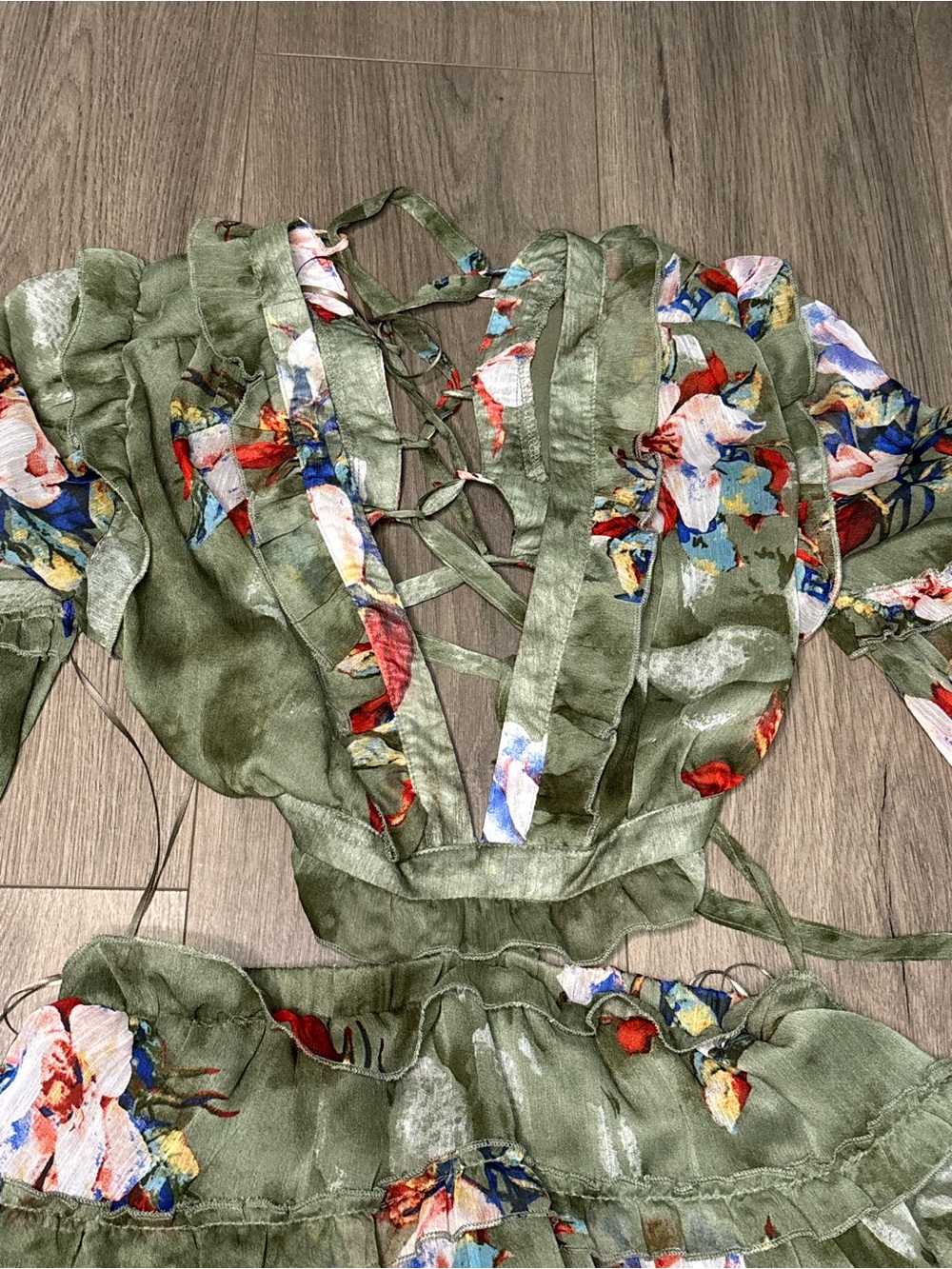 Olive Green Floral Ruffle Two-Piece Set - Picture 4 of 9